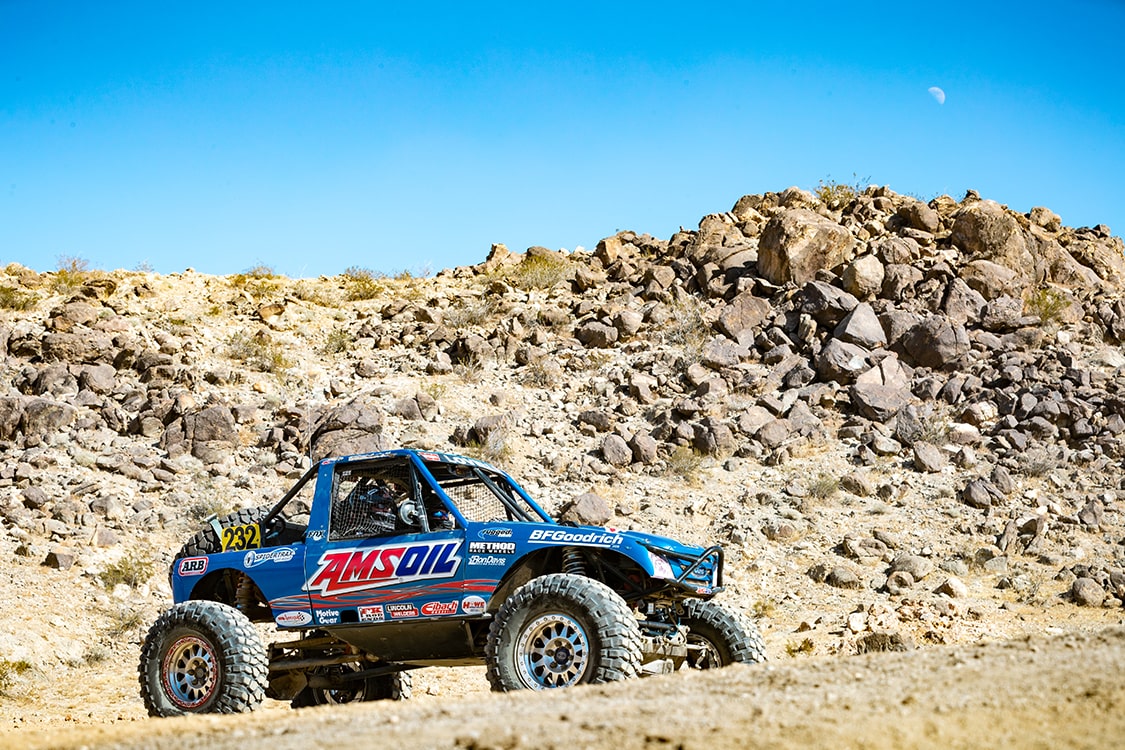Voiture tout-terrain AMSOIL