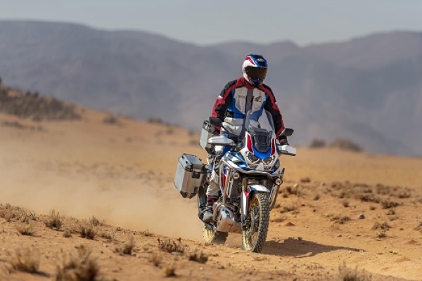 Honda Africa Twin AMSOIL